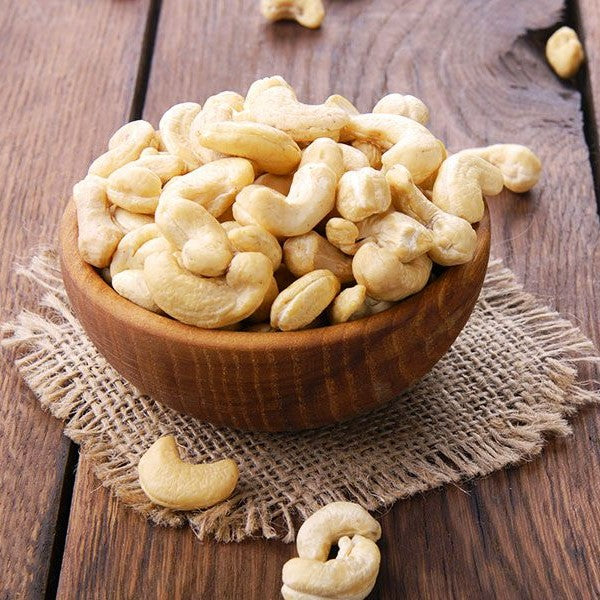 Natural Cashew Nuts (kaju)