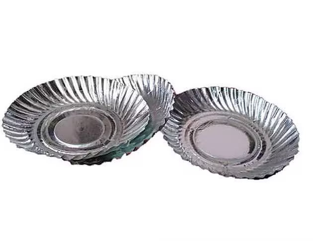Disposable Silver Coated Paper Plates – 15 PC SMALL